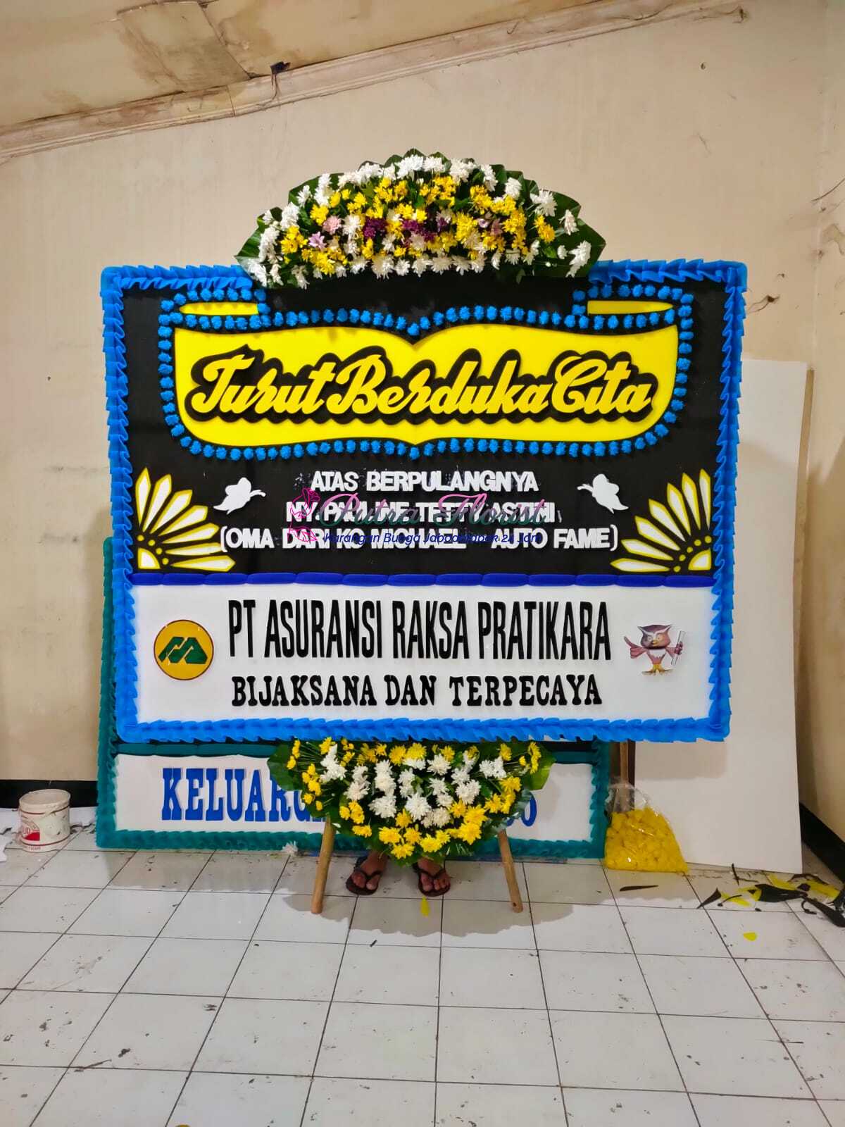 Bunga papan duka size 200x150 harga 750 (2)